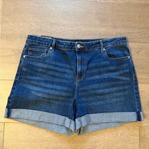 NWT Hudson Mid Rise Denim Shorts with Cuffed Hem Sz 14